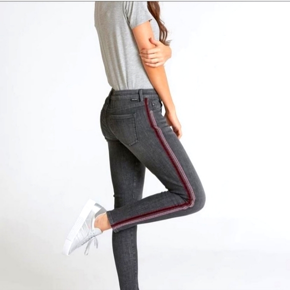 Dear John Joyrich Comfort Skinny Jeans Honor Size 26 - Picture 1 of 15